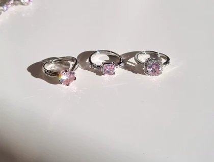 انگشتر نگین صورتی A33