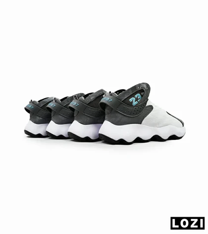 کفش کتانی ساق‌دار مردانه سفید طوسی Nike air jordan 23