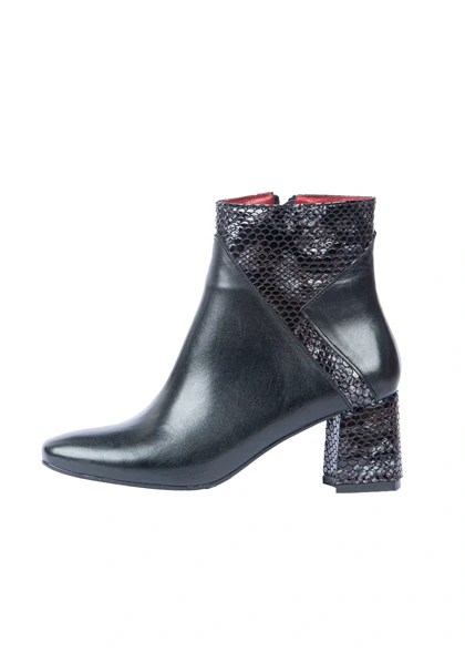 نیم بوت چرم زنانه مدل بتی سیگنچر