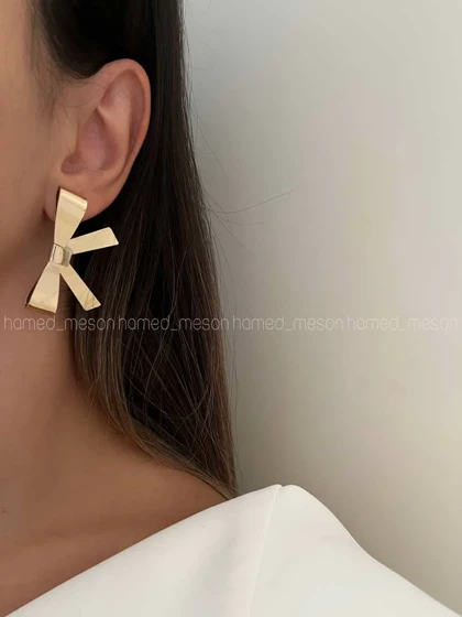 گوشواره براق پاپیونی