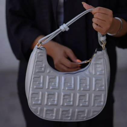 کیف دوشی فندی Fendi Bag A01