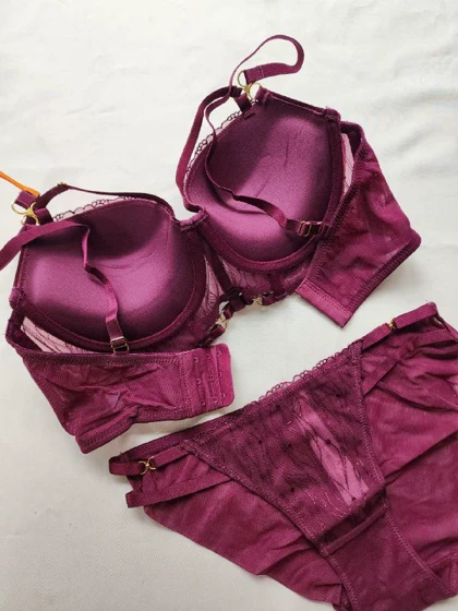 ست سوتین و شورت جکدار فنردار کد: 5109