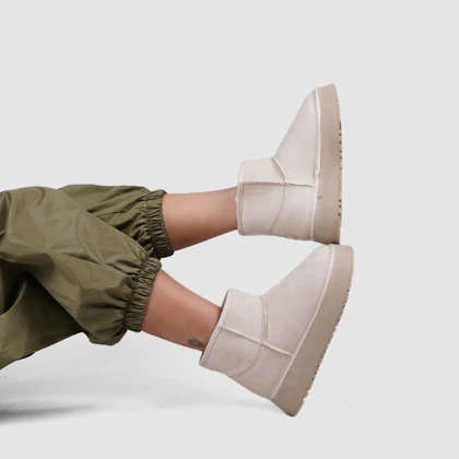 کفش بوت زنانه مدل 0502 _ UGG Boots