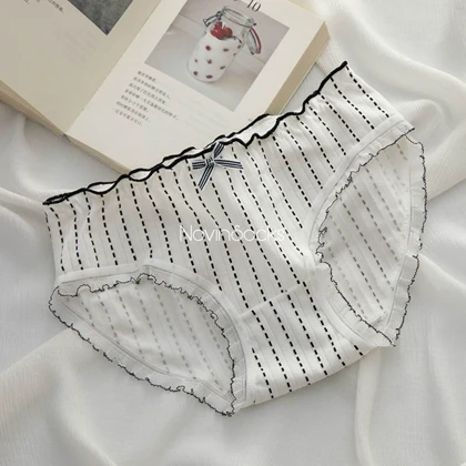 شورت سیاه سفید طرح beautiful