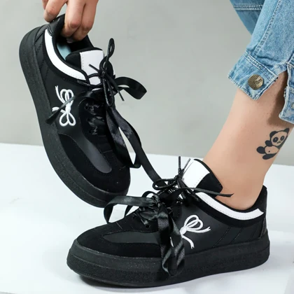 کفش کتانی زنانه رنگ مشکی مدل پاپیون کد 81740