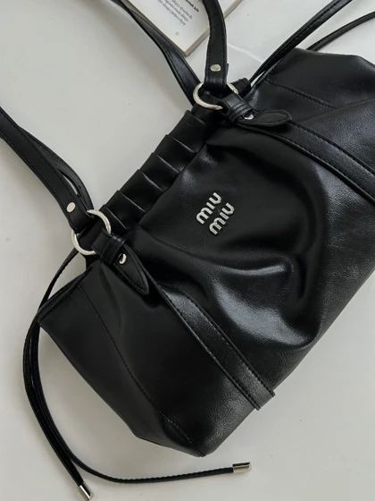 کیف بنددار MIU MIU