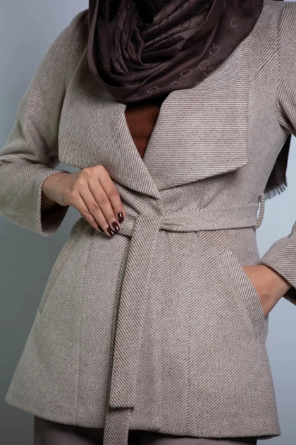 پالتو زنانه یقه آمریکایی کجراه