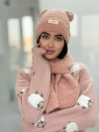 شال و کلاه استیکر مین