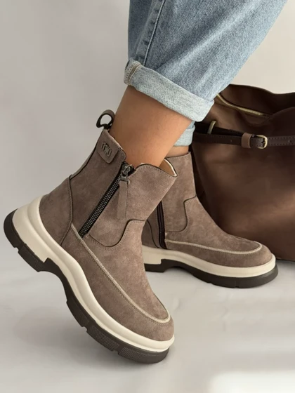 نیم بوت میو سیا 2388