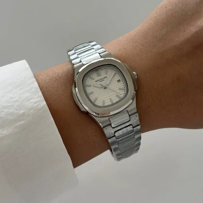 ساعت زنانه پتک فیلیپ ناتیلوس سفید کد 791