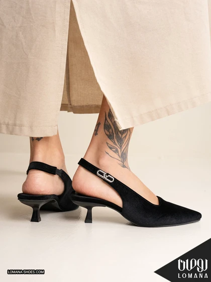 صندل پاشنه 81 لومانا - کد 2797