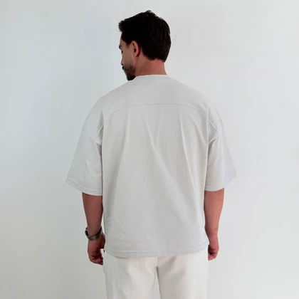 تیشرت ماکان استخوانی مدل ماشین حساب