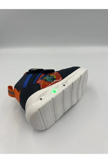 کفش پیاده روی بچگانه کینتیکس kinetix