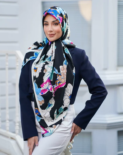 روسری ابریشم ژاکارد قواره 140 30210