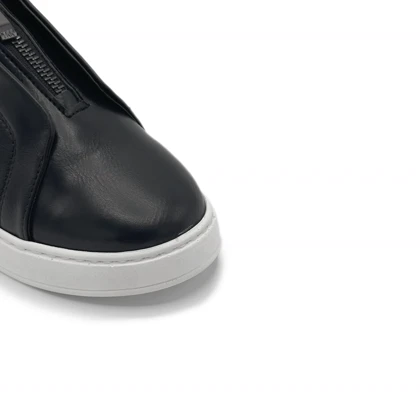 کفش راحتی زنانه مدل Stradivarius Loafer - LFB61