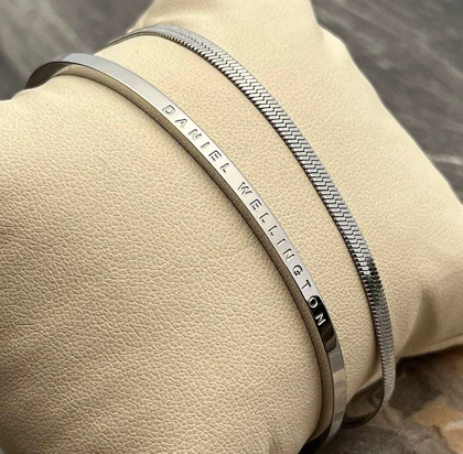 دستبند دنیل