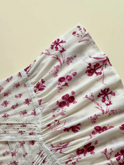 تاپ نخ کریشه گل‌دار کد 2003