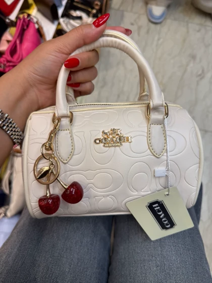 کوچ صندوقی دخترانه چرم گیلاس دار