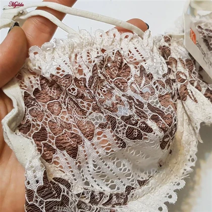 ست شورت و سوتین زنانه مدل فنردار هارنس کرم کارنا رز کد 1012