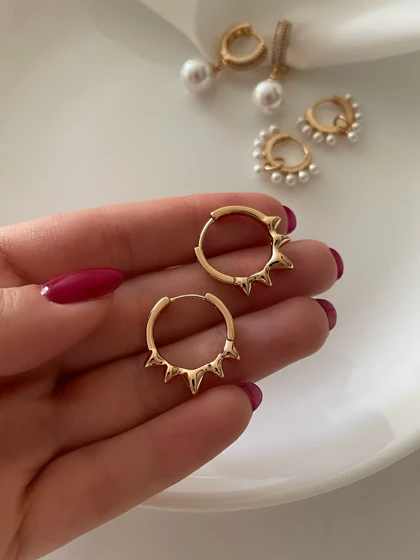 گوشواره های ژوپینگ 670