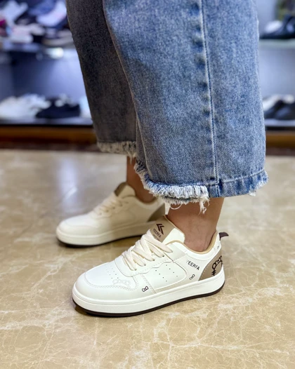 کفش زنانه ونس کیتی پاپیونی