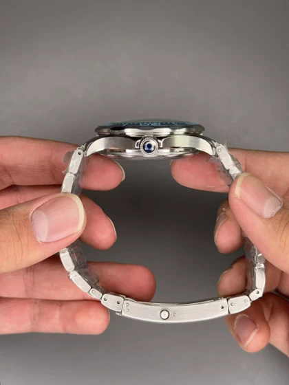 ساعت مچی امگا سیمستر بند سیلور صفحه آبی Omega Seamaster Diver