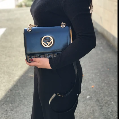 کیف زنانه فندی وارداتی کد 880