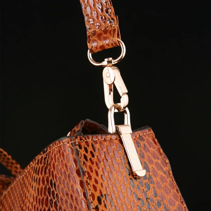 ست لاکچری زنانه چرم یلسان مدل گلوریا کد 303-ZHKLN-DLN-DIL-ATS-MRV