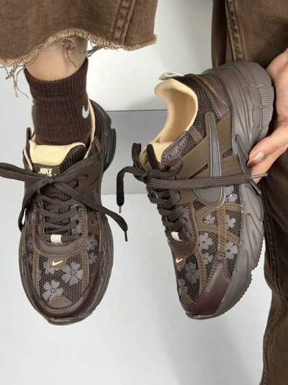 کتانی وی تو کی گل‌دار (990)