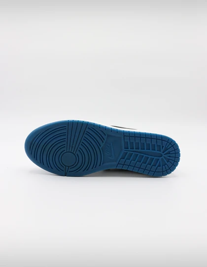 کتانی روزانه مردانه نایک Nike Jordan 1 Low Travis Scott M