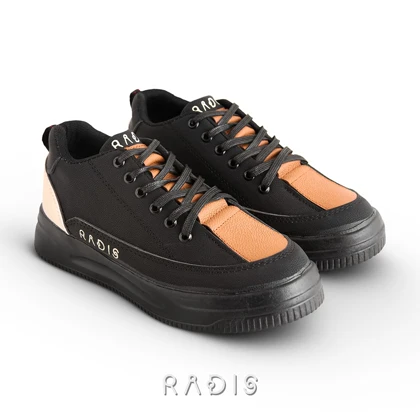 کفش روزمره زنانه چرم رادیس مدل AILEY کد 661-M.MC