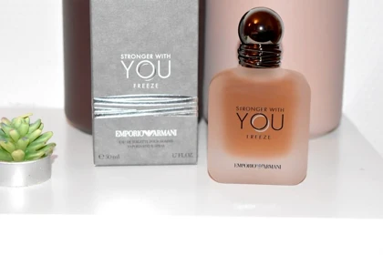 عطر استرانگ ویت یو فریز Stronger With You Freeze