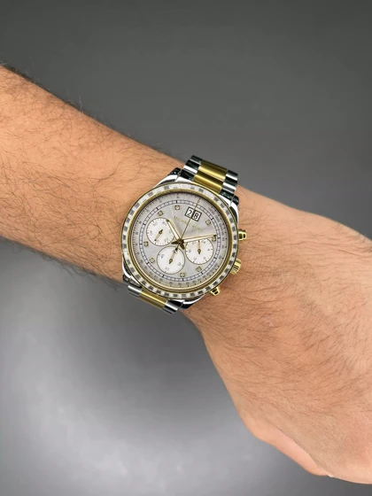 ساعت مچی مایکل کورس کورنوگراف سیلورطلایی صفحه سفید دورنگین Michael Kors