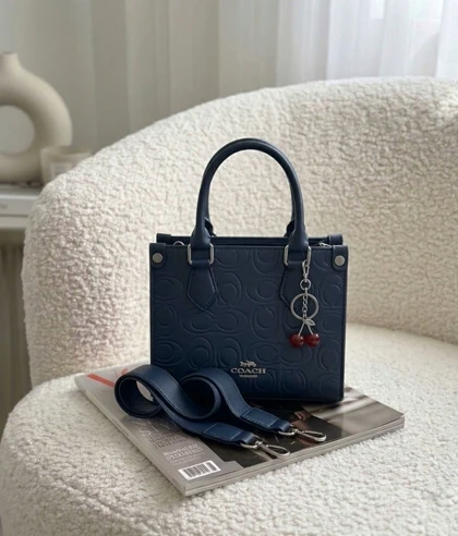 کیف زنانه COACH