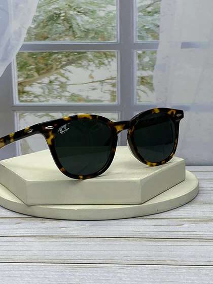 عینک آفتابی Ray-Ban RB2298 – استایل خاص با دسته سیم‌کشی و عدسی کریستال UV400