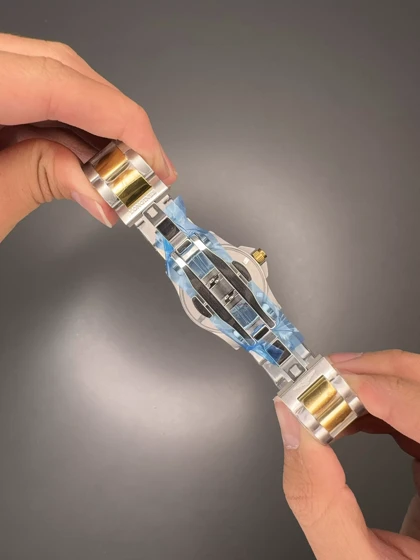 ساعت مچی لونژین اتوماتیک بند سیلورطلایی صفحه آبی Longines