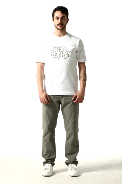 تیشرت آستین کوتاه گلدوزی مردانه