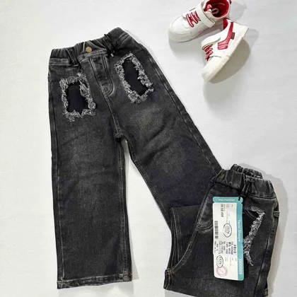 شلوار جین بچه گانه کمرکش زغالی زاپ‌دار