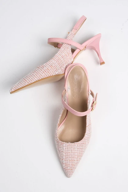 کفش پاشنه‌بلند کلاسیک زنانه میوگوستو mio-gusto