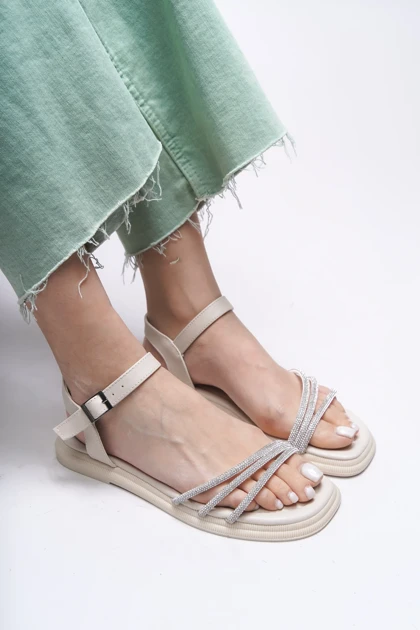 صندل زنانه riccon