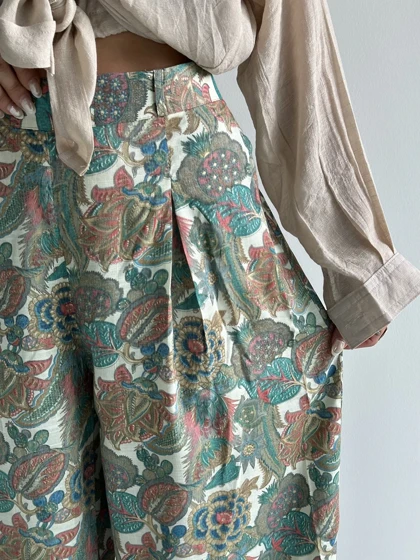 شلوار پارچه ای طرحدار
