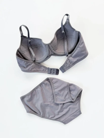 ست شورت و سوتین فنر دار نخ پنبه طوسی تیره آنیت Anit