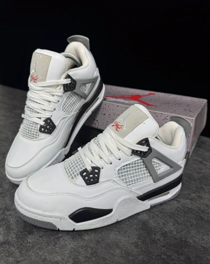 کتانی جردن فور