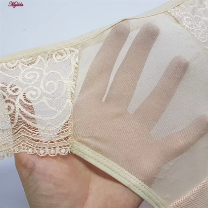 ست شورت و سوتین زنانه مدل فنردار رنگ کرم کارنا رز کد 5431