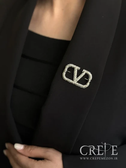 گل سینه طرح برند