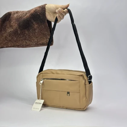 کیف زنانه دوشی مدل نوآ رنگ شتری