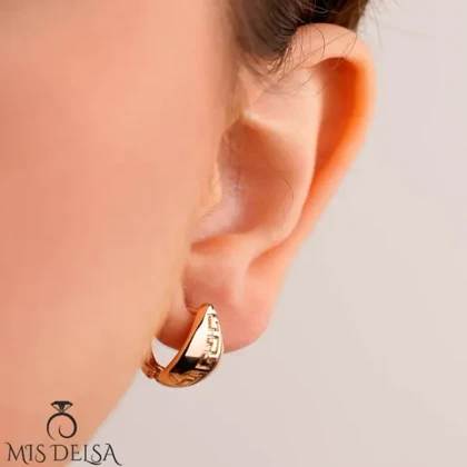 گوشواره ژوپینگ طرح ورساچه