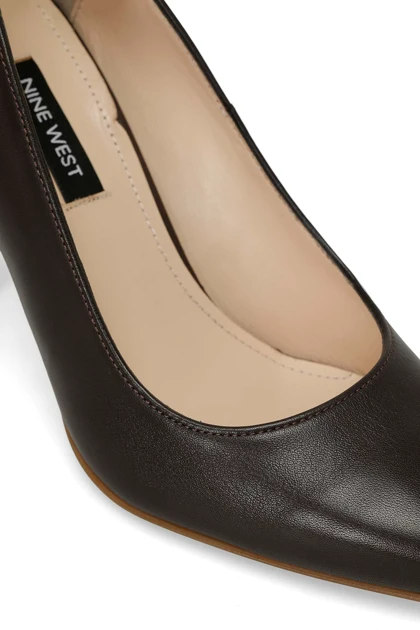 کفش پاشنه‌بلند کلاسیک زنانه اورجینال nine-west nine-west
