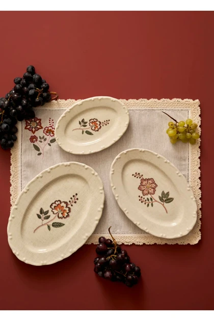 بشقاب سرو Bella Maison مدل Grandma چینی