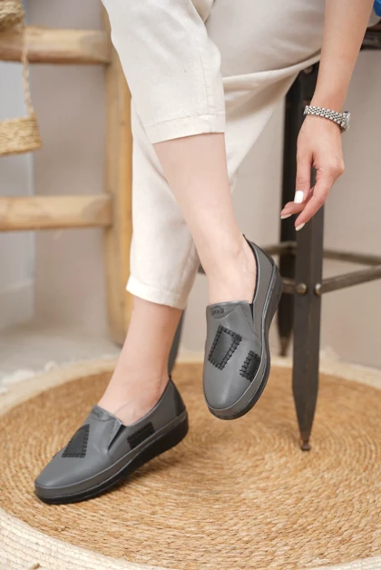 کفش طبی زنانه الیسا